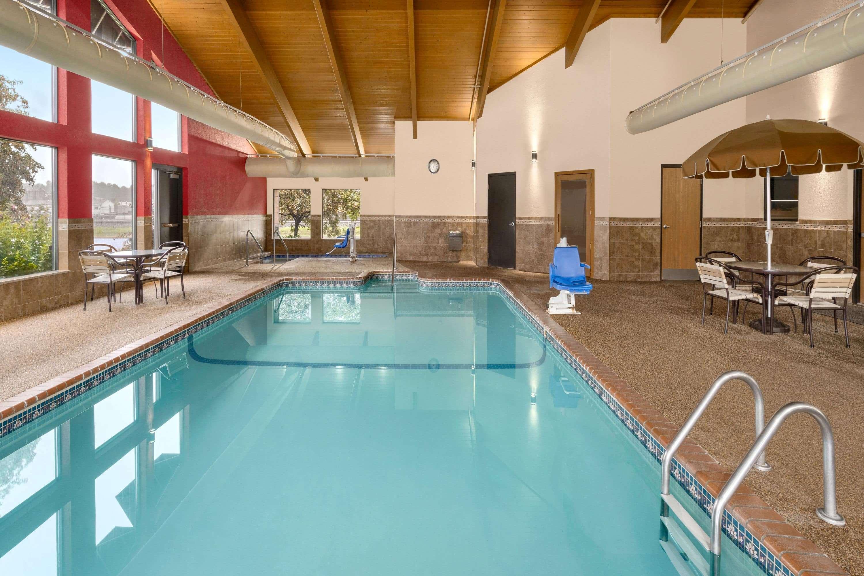 Americinn By Wyndham Virginia Экстерьер фото